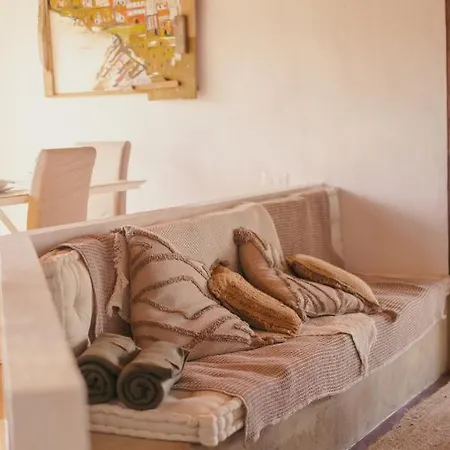 Casa Maja * لاجاريس